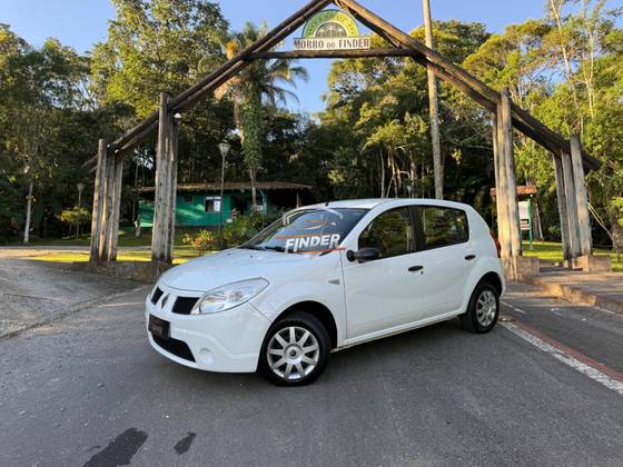 RENAULT SANDERO 1.6 EXPRESSION 8V FLEX 4P MANUAL RENAULT SANDERO 1.6 EXPRESSION 8V FLEX 4P MANUAL